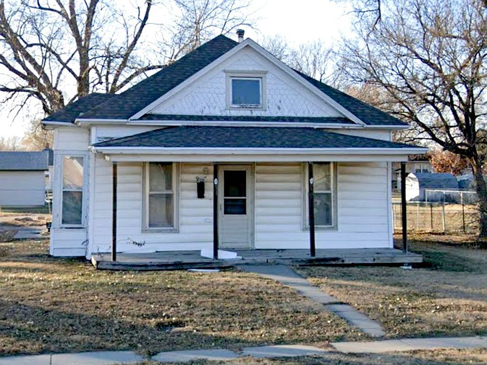1st image of 917 Burlington St