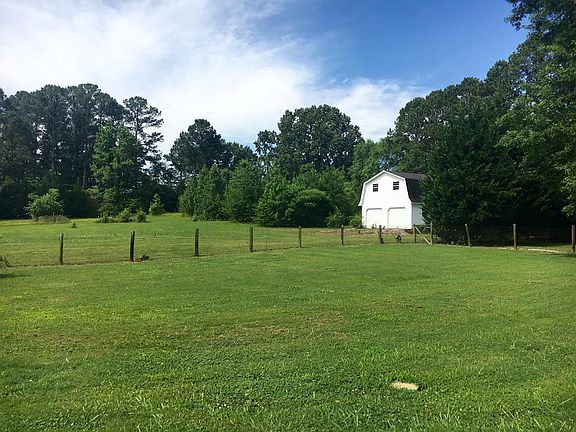 4th image of 990 County Road 428