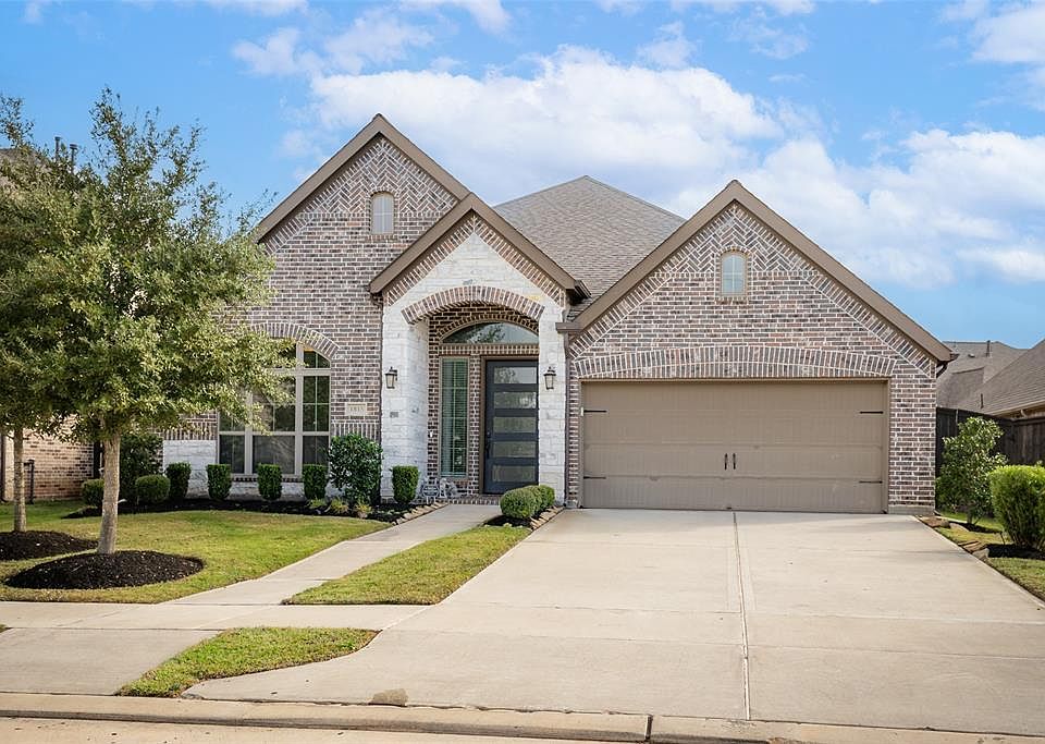 1st image of 1815 Hackberry Heights Drive