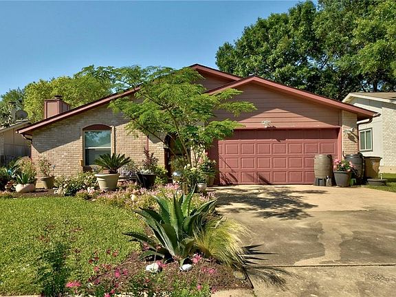 4th image of 11219 Applewood Dr