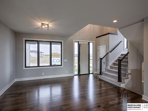 5th image of 19021 Hazelnut Dr