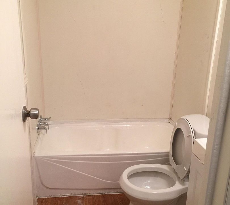 1st image of 5201 Azle Ave Trlr 3
