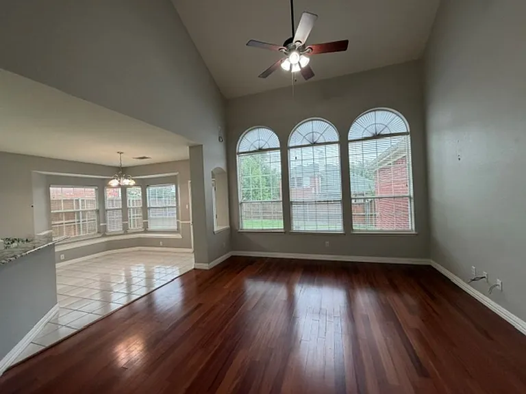 1609 Simsbury Dr — Photo 20
