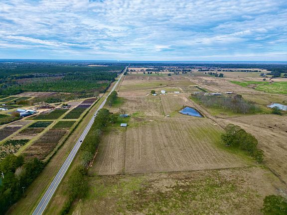 3rd image of 2578 Highway 26 W
