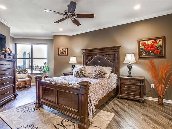 5th image of 330 Las Colinas Blvd #824