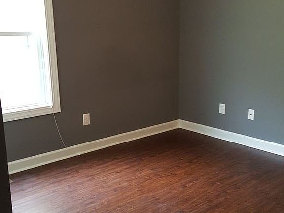 5th image of 1425 Park St APT B