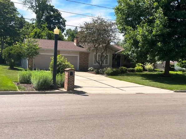 514 Bailey Dr, Big Rapids, MI 49307