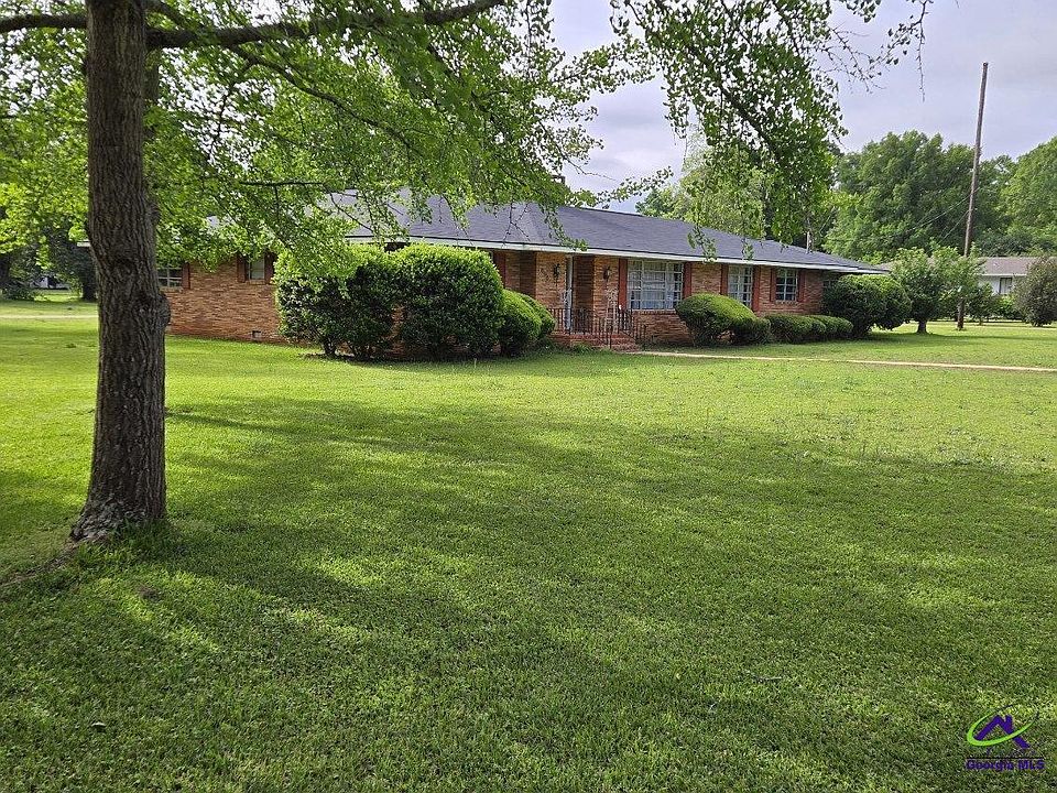1st image of 606 Westview Dr