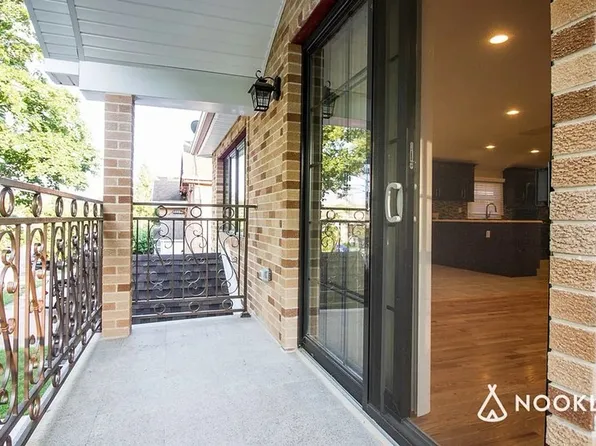 76-12 263rd St #2, Glen Oaks, NY 11004