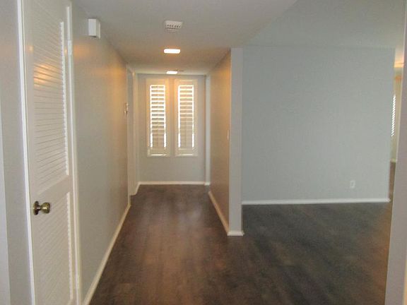 3rd image of 427 E Orange Grove Ave Unit 205