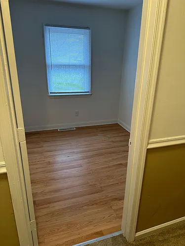 103 Spencer Ln Photo 1