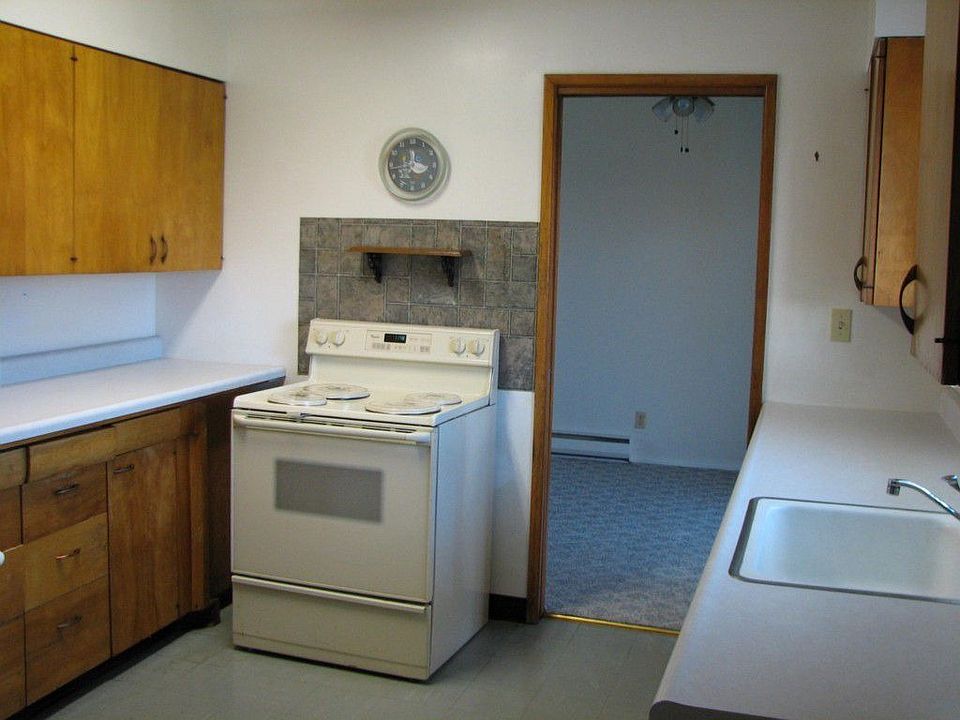 2nd image of 8955 Tinker Loop