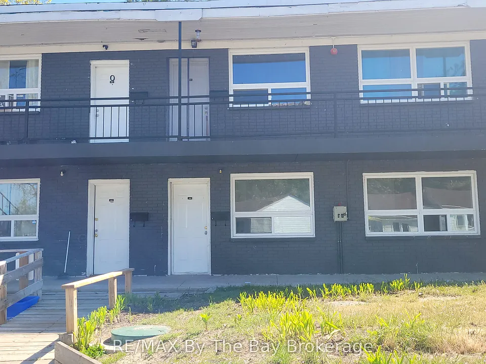 280 River Rd E #A05