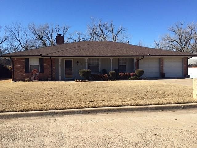 1st image of 737 Kingston Dr