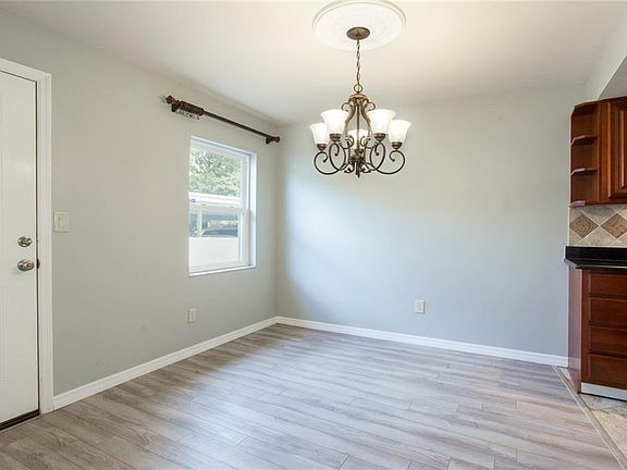 5th image of 7240 Stone Haven Ct