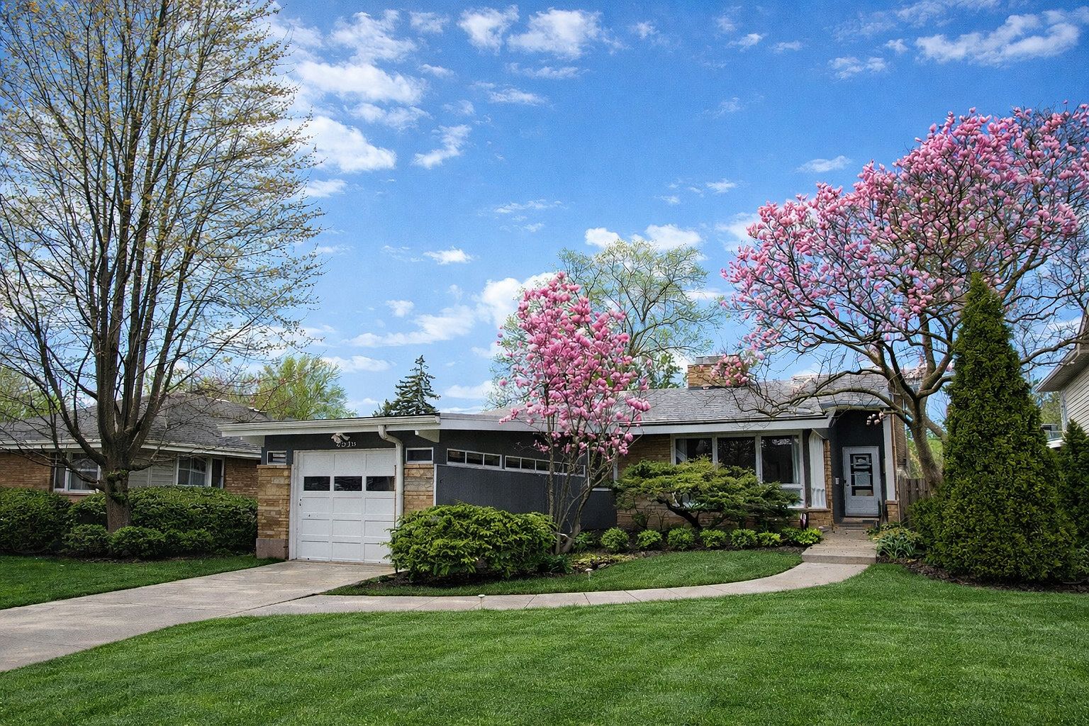2038 Highland Ave, Wilmette, IL 60091 | Zillow