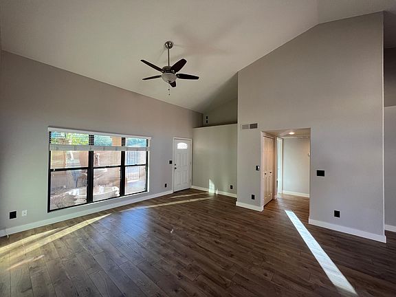 4th image of 5132 E Karen Dr