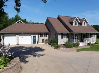 2004 Sonnentag Rd, Marathon, WI 54448