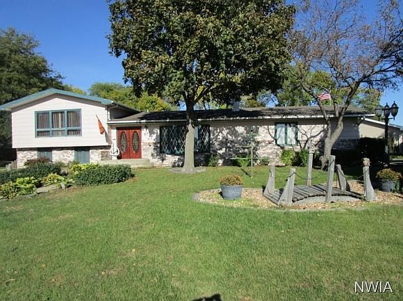1st image of 505 E 33rd St