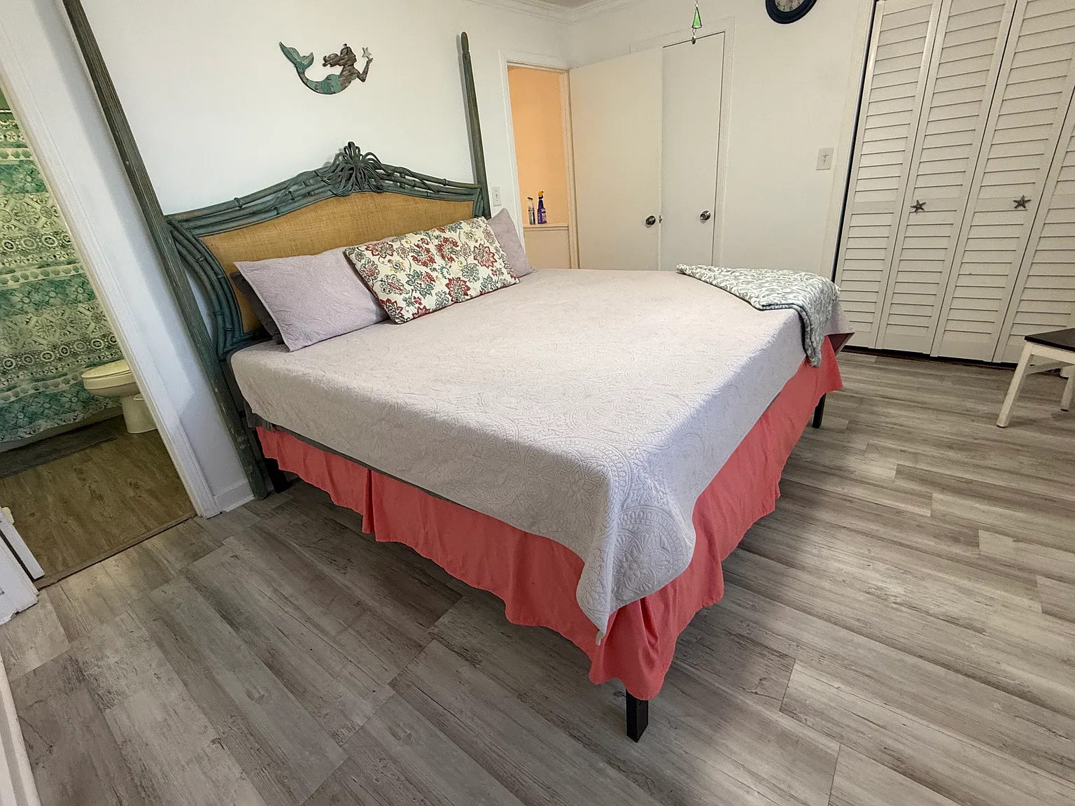 2 bed, 2.5 bath, 1296 sqft, $3,000 — Photo 4