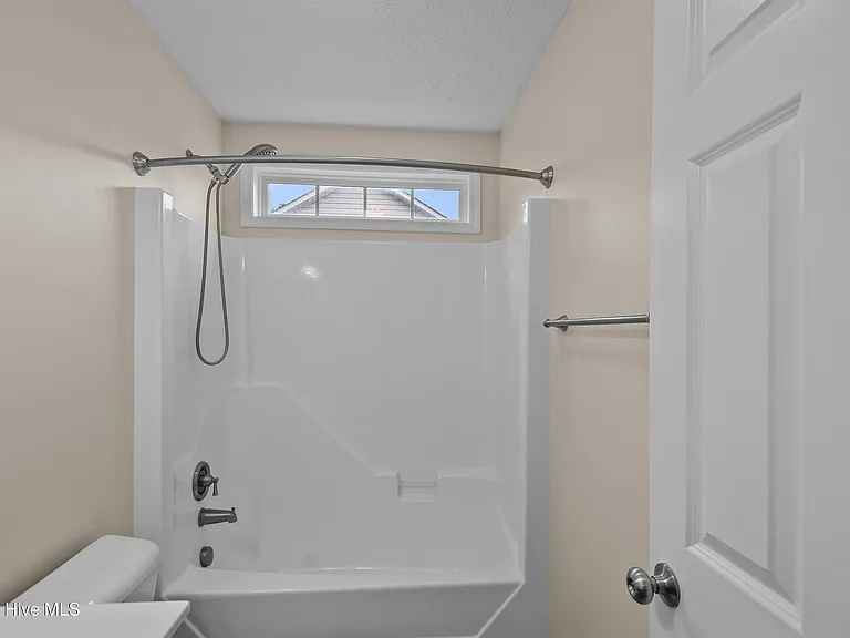 3109 John Willis Rd — Photo 32