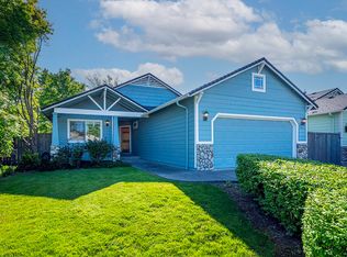 923 Village Cir, Medford, OR 97504