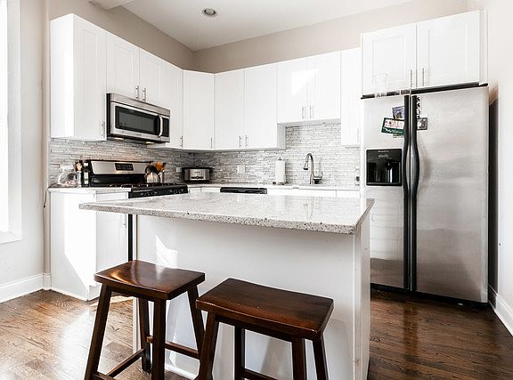 5th image of 1744 N Hoyne Ave #Ch