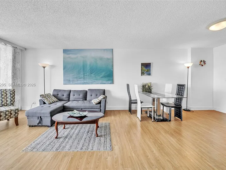 2101 S Ocean Dr #1506 — Photo 3