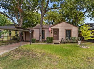 1703 Brandon St, Dallas, TX 75208