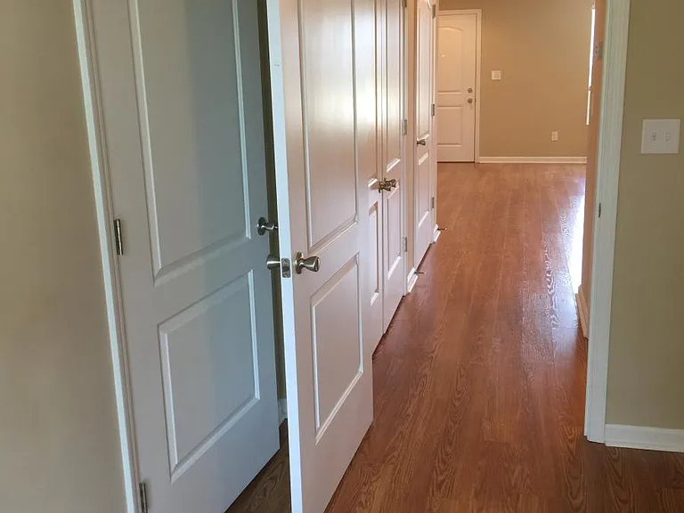 125 Idlewood Ct #B — Photo 3