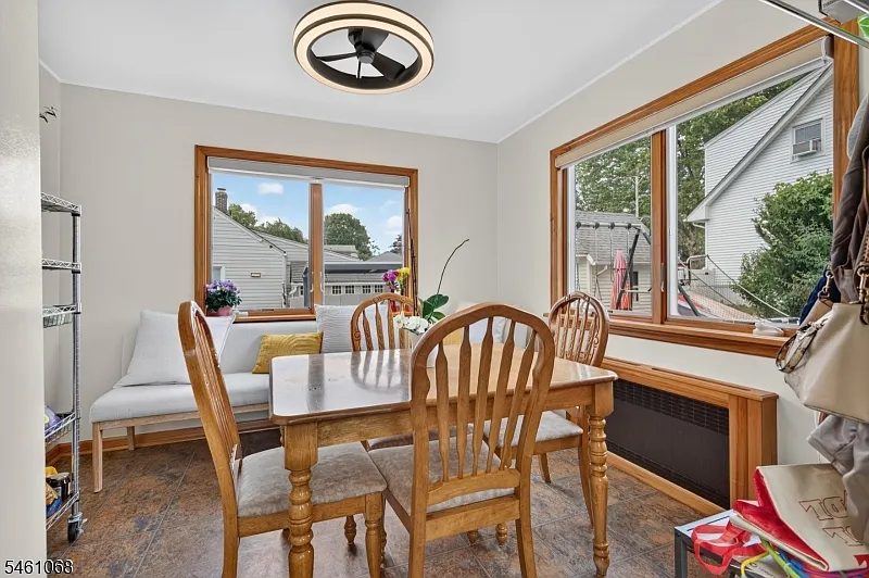 2 bed, 1.0 bath, $3,300 — Photo 4