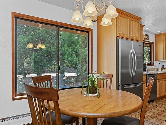3rd image of 2487 Olivet Road