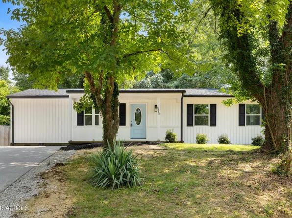 5200 Evelyn Dr, Knoxville, TN 37909