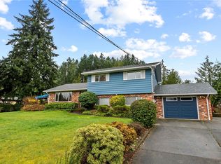 1230 Fisher Rd, Cobble Hill, BC V0R 1L4