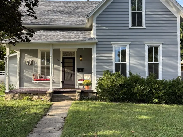 303 E Court Ave, Winterset, IA 50273