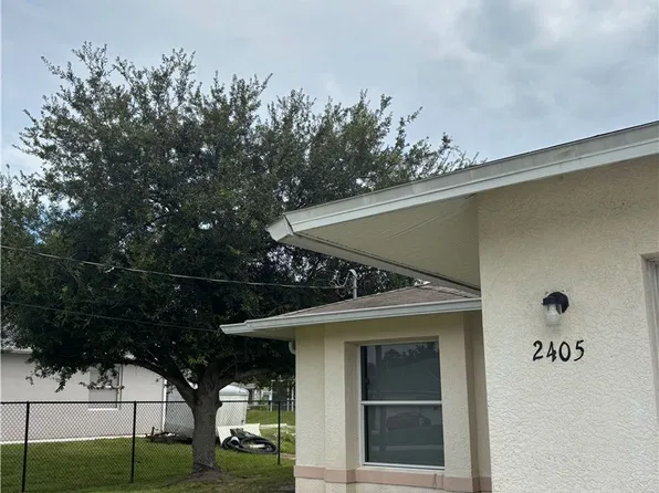 2405/2407 Vernon Ave S, Lehigh Acres, FL 33973