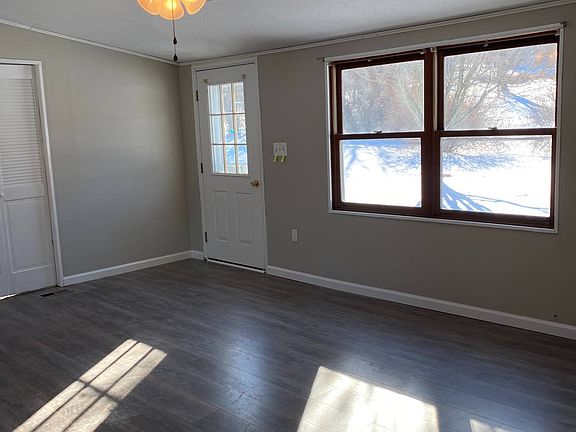 2nd image of 112 South St
