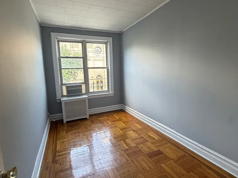 4395 Martha Ave #2 — Photo 2