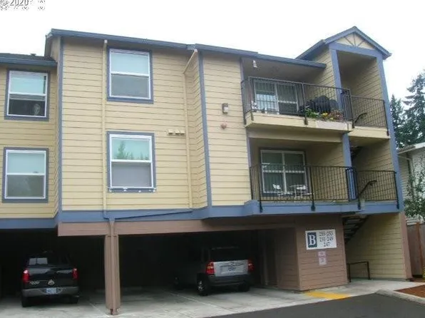 251 SE 162nd Ave #211, Portland, OR 97233