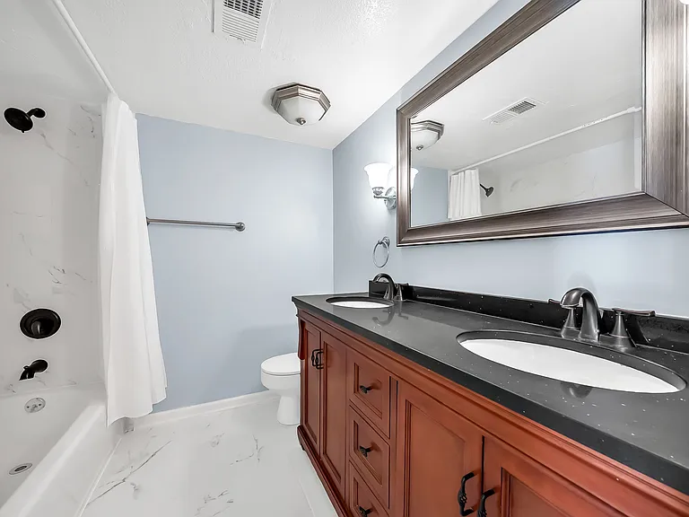4426 Jarboe St #5 — Photo 13