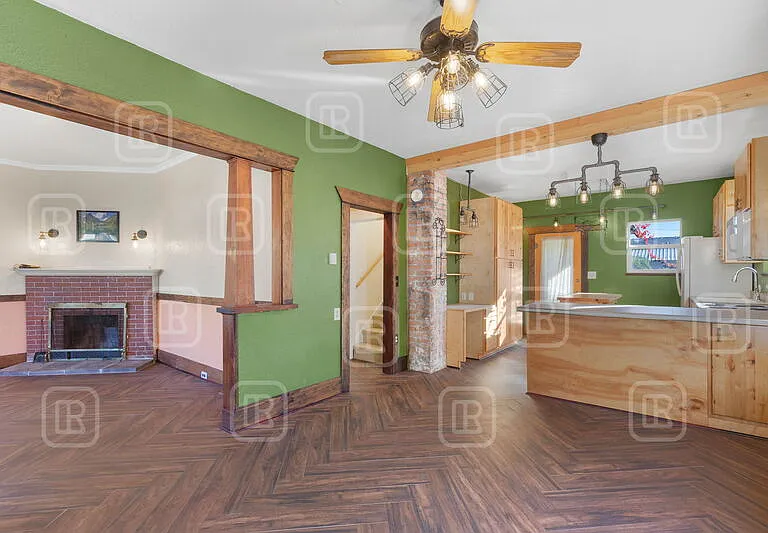 1414 N Adams St — Photo 11