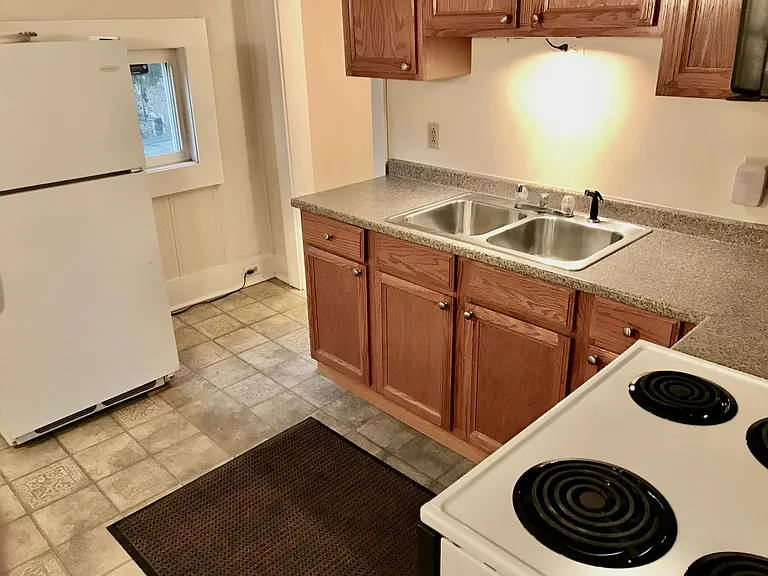38 Canton St #2 — Photo 7