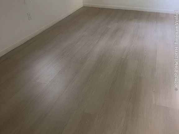 3rd image of 22527 Sonoma St #Adu