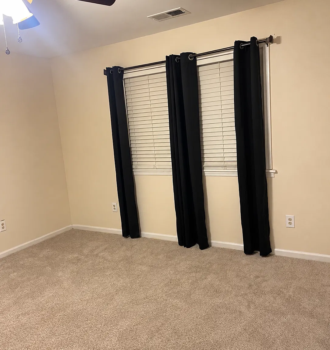 4 bed, 1700 sqft, $2,100 — Photo 4