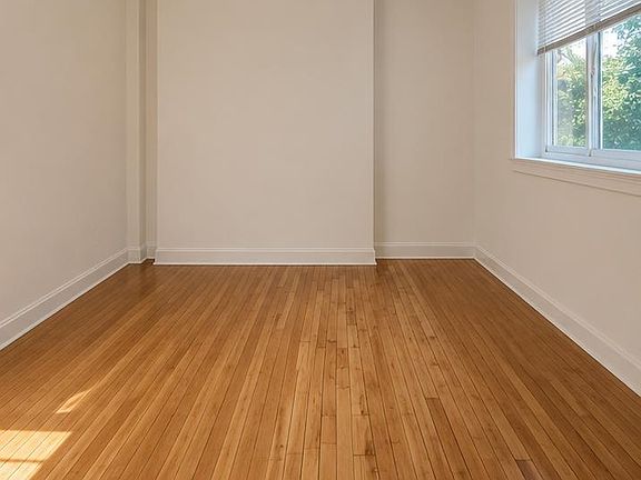4th image of 73 Sanford Pl #2