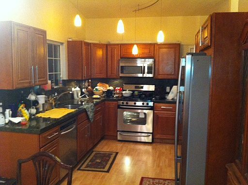 Kitchen Hardwood floor