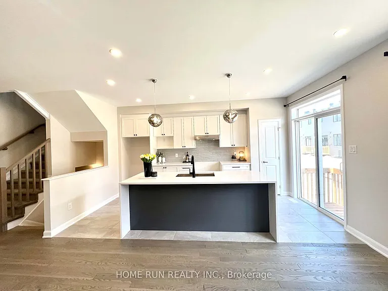 511 Moyard Dr — Photo 11
