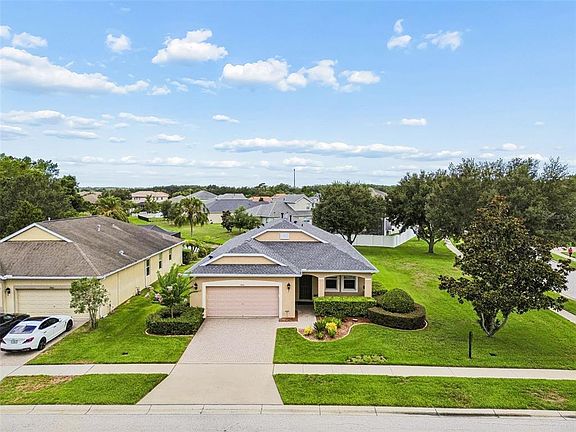 3rd image of 19110 SUNSET BAY DRIVE