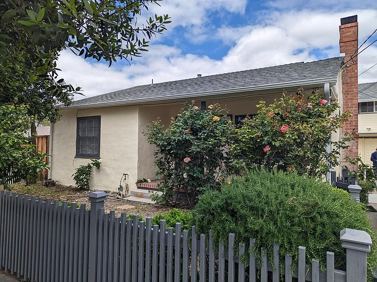 Scott St — Photo 1