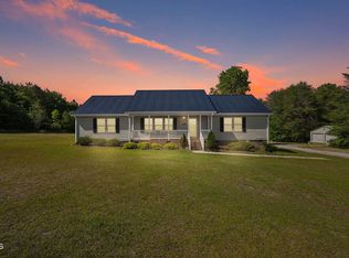68 Sparky Ln, Broadway, NC 27505